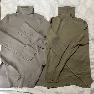 2 turtlenecks for $5